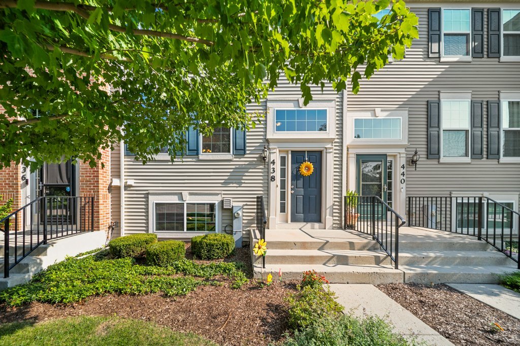 438 Town Center Boulevard Property Photo 1