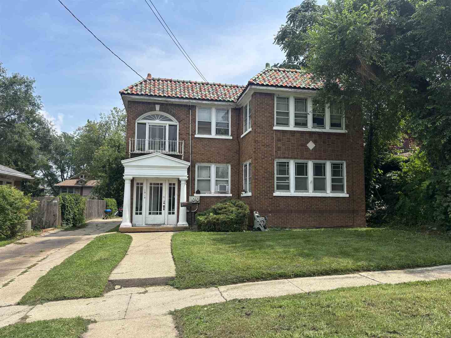 1315 N Court Street Property Photo 1