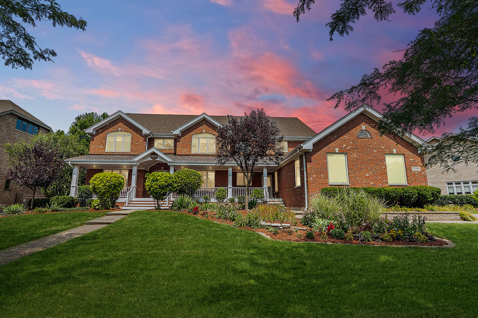 12444 Lake View Drive Property Photo 1