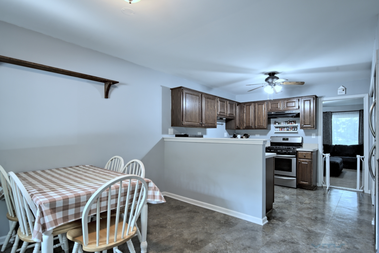 1596 Kirkwood Drive Property Photo 6
