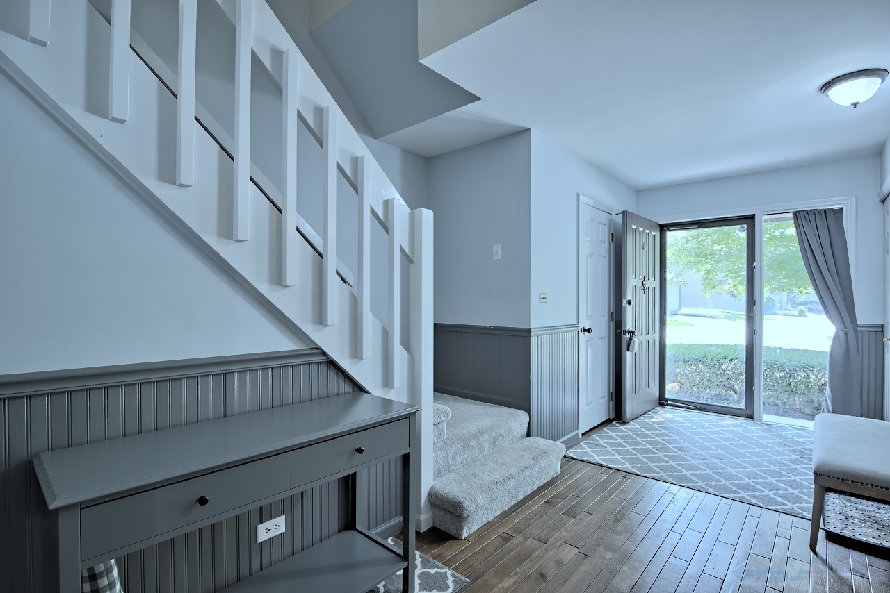1596 Kirkwood Drive Property Photo 8