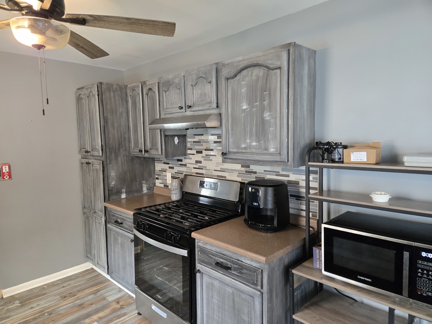 376 S Oak Street Property Photo 8