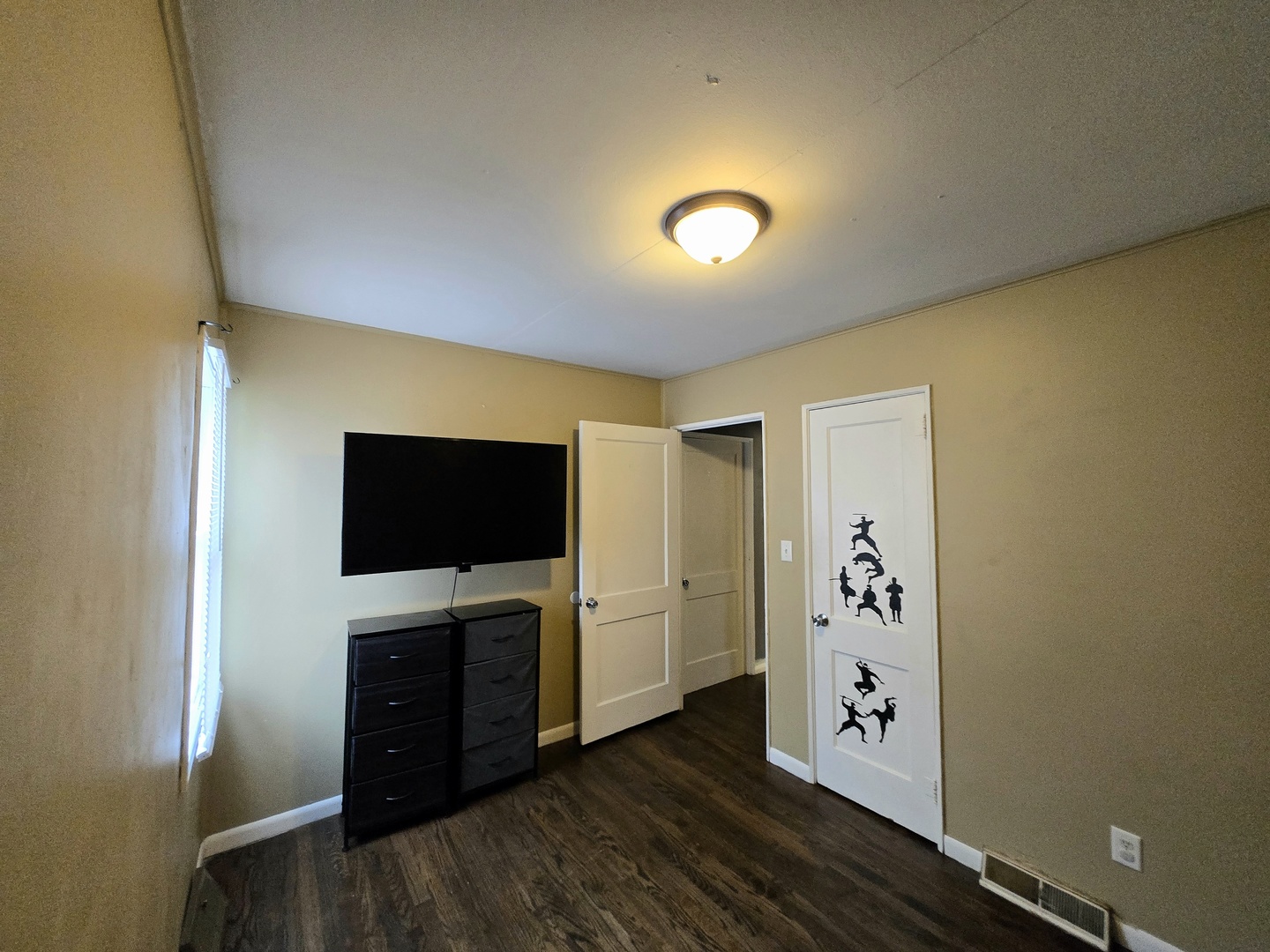 376 S Oak Street Property Photo 15