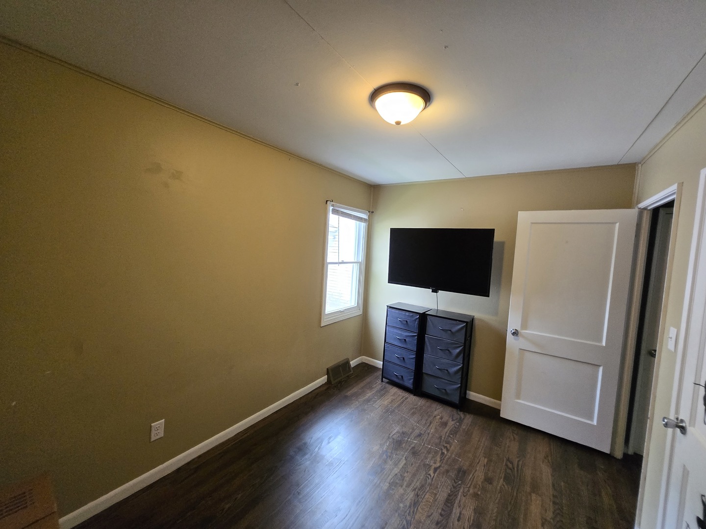 376 S Oak Street Property Photo 16
