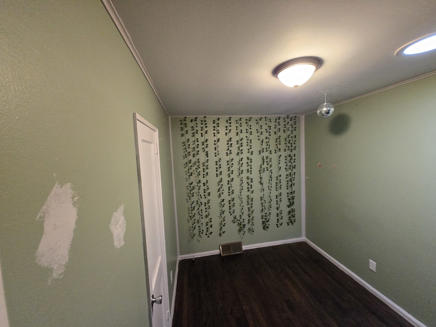 376 S Oak Street Property Photo 18