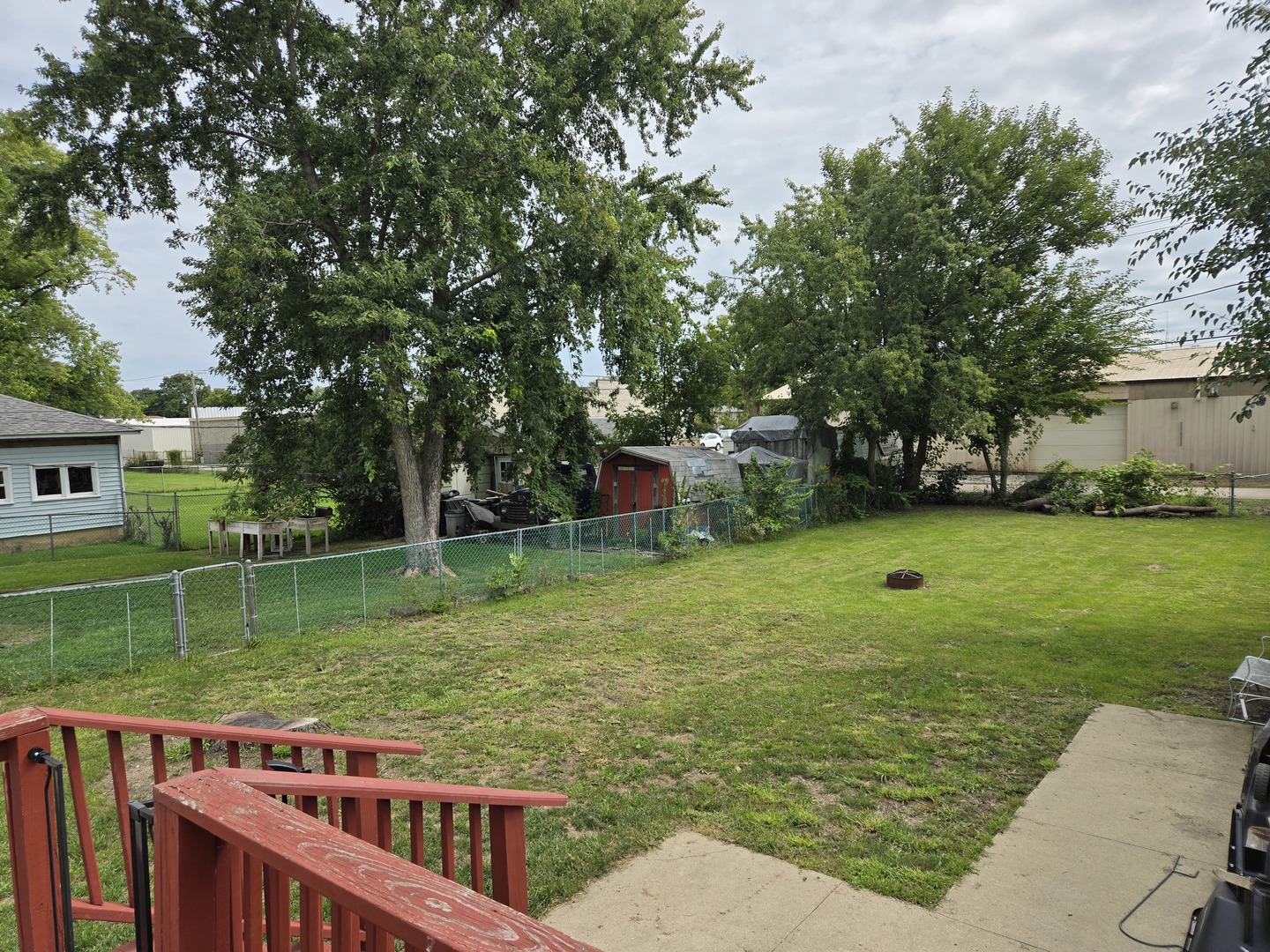 376 S Oak Street Property Photo 22