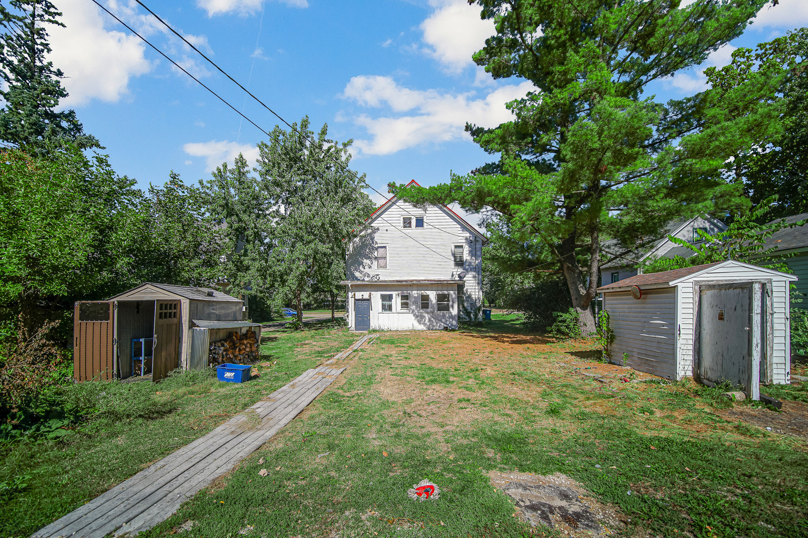 123 W Waupansie Street Property Photo 21