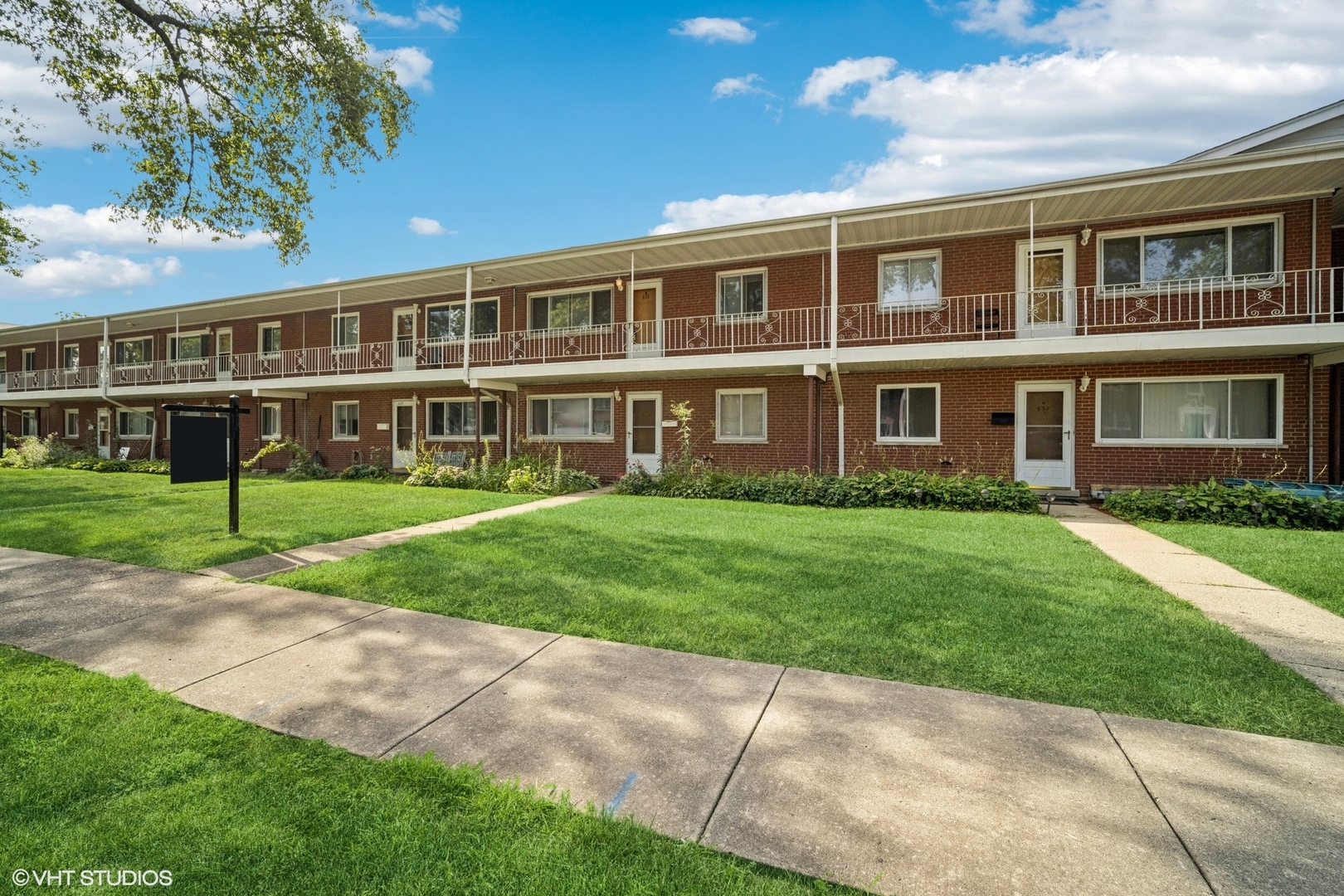 633 Dulles Road B Property Photo 1