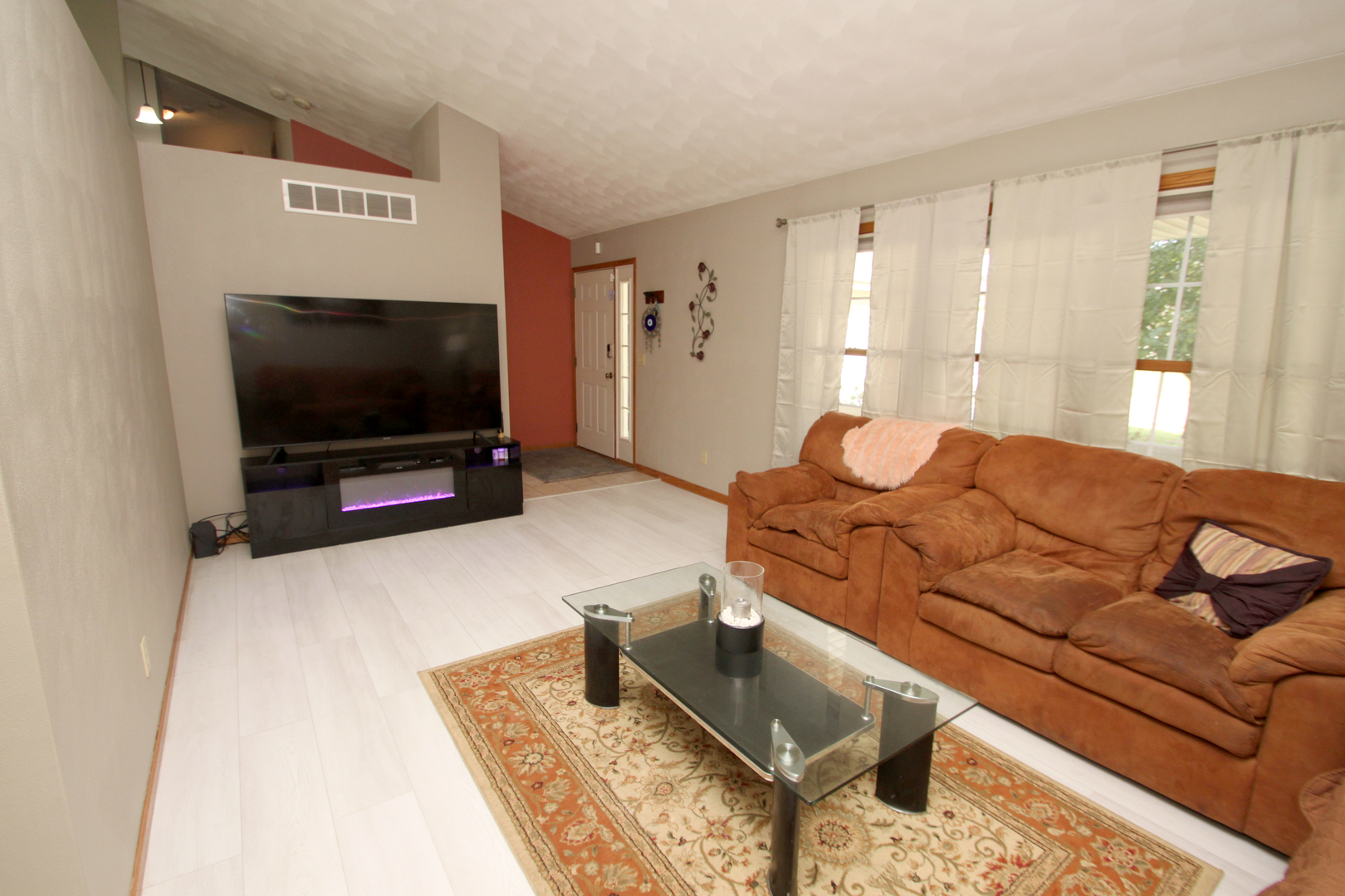 6618 Deer Isle Drive Property Photo 7