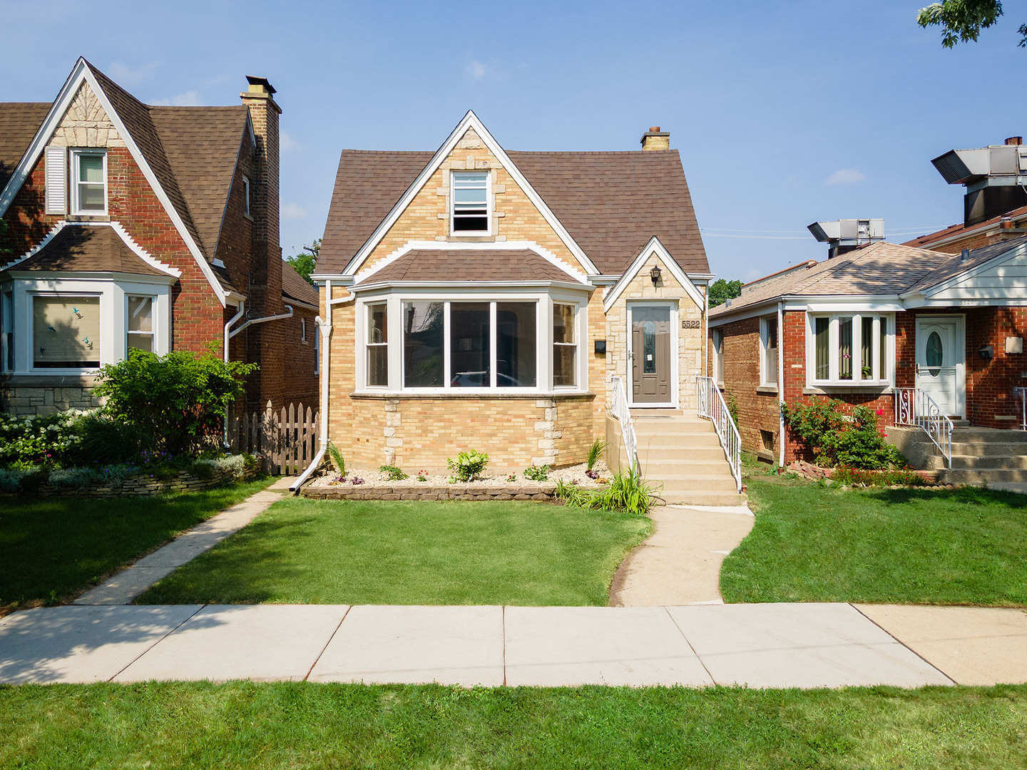 5522 N Long Avenue Property Photo 1