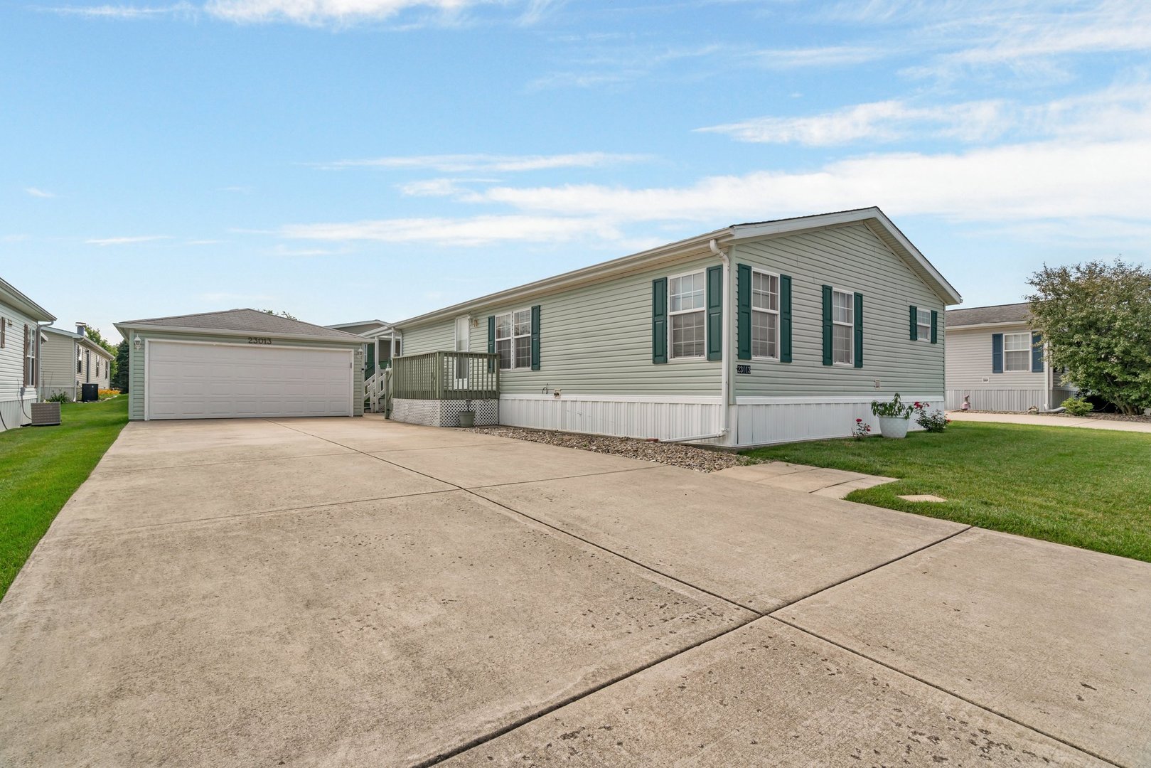 23013 S Big Run Drive Property Photo 1