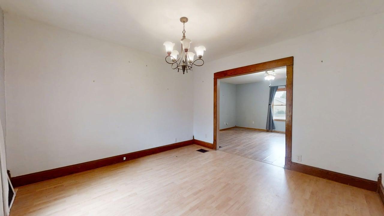 320 N Main Street Property Photo 14