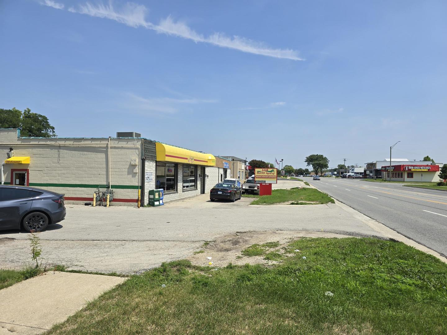 1340 Ogden Avenue Property Photo 2