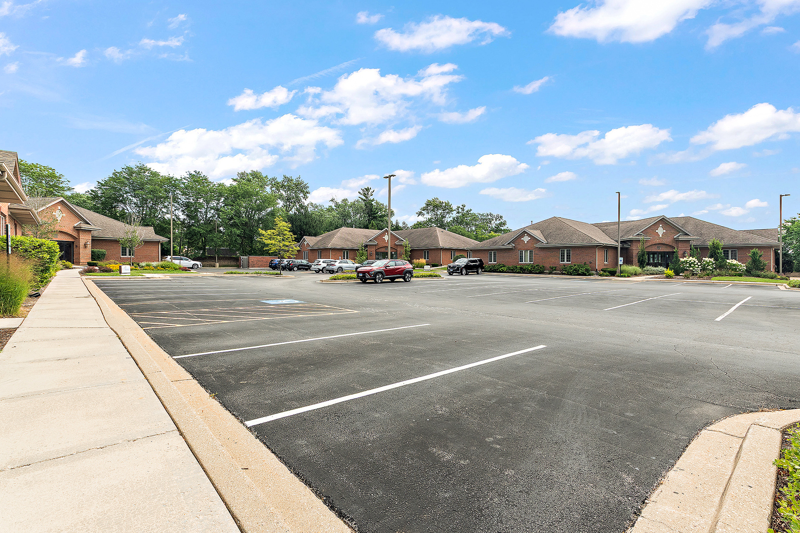 6825 Kingery Highway Property Photo 22