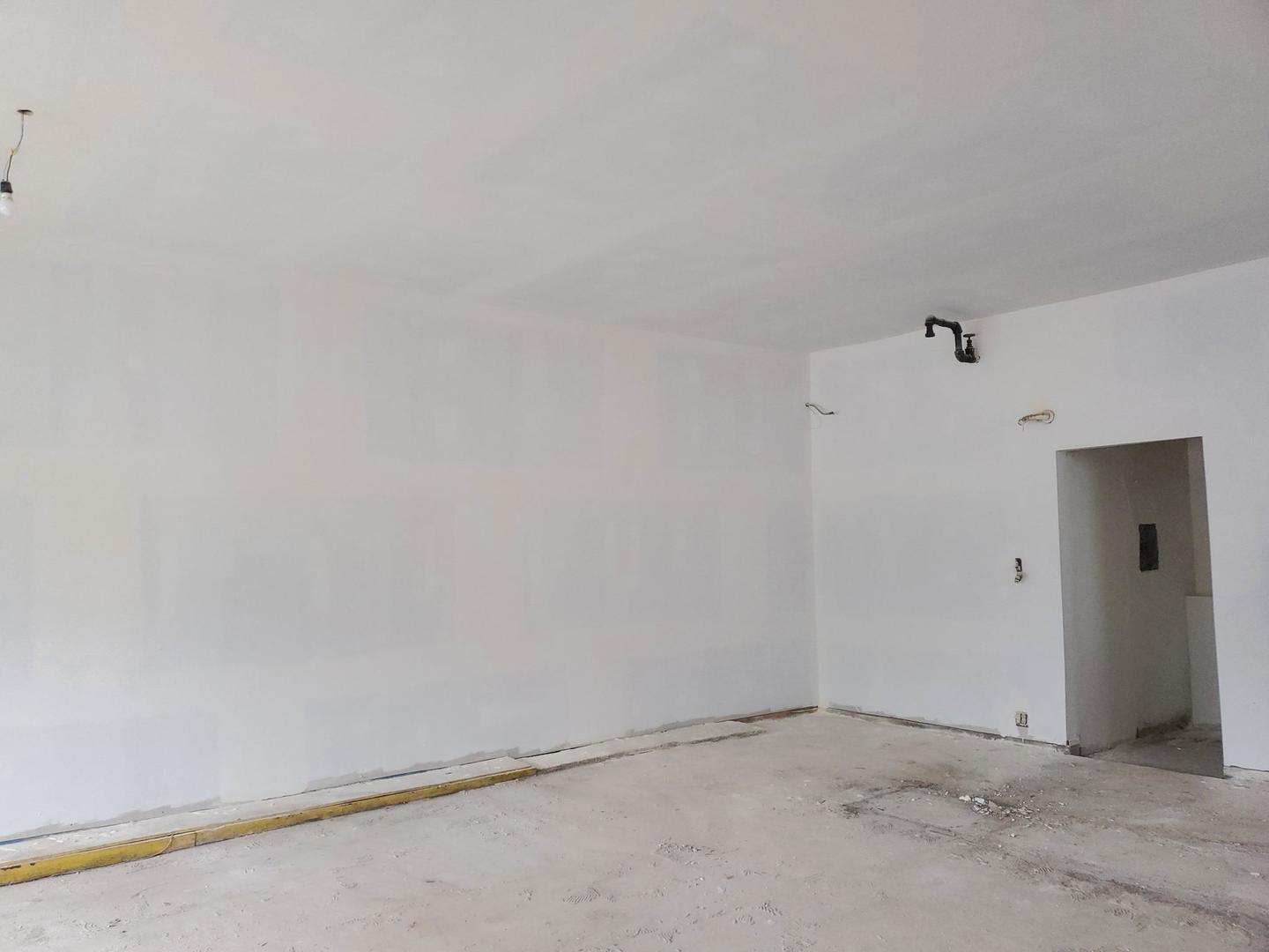 10000 S Michigan Avenue Property Photo 5