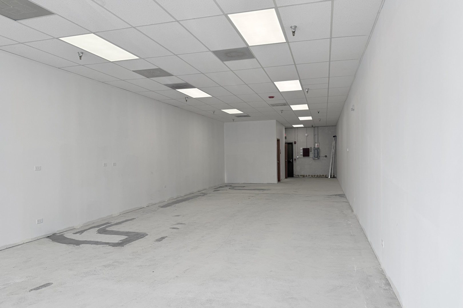 95 S Rand Road Property Photo 2