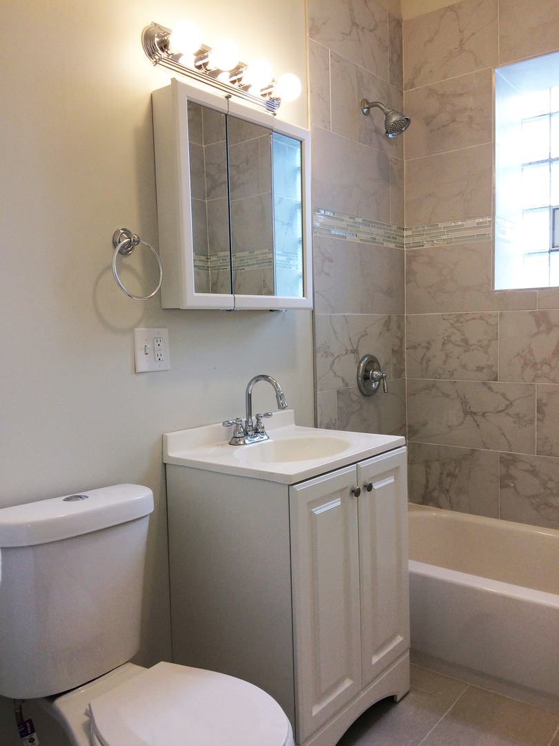 6847 S Indiana Avenue Property Photo 15