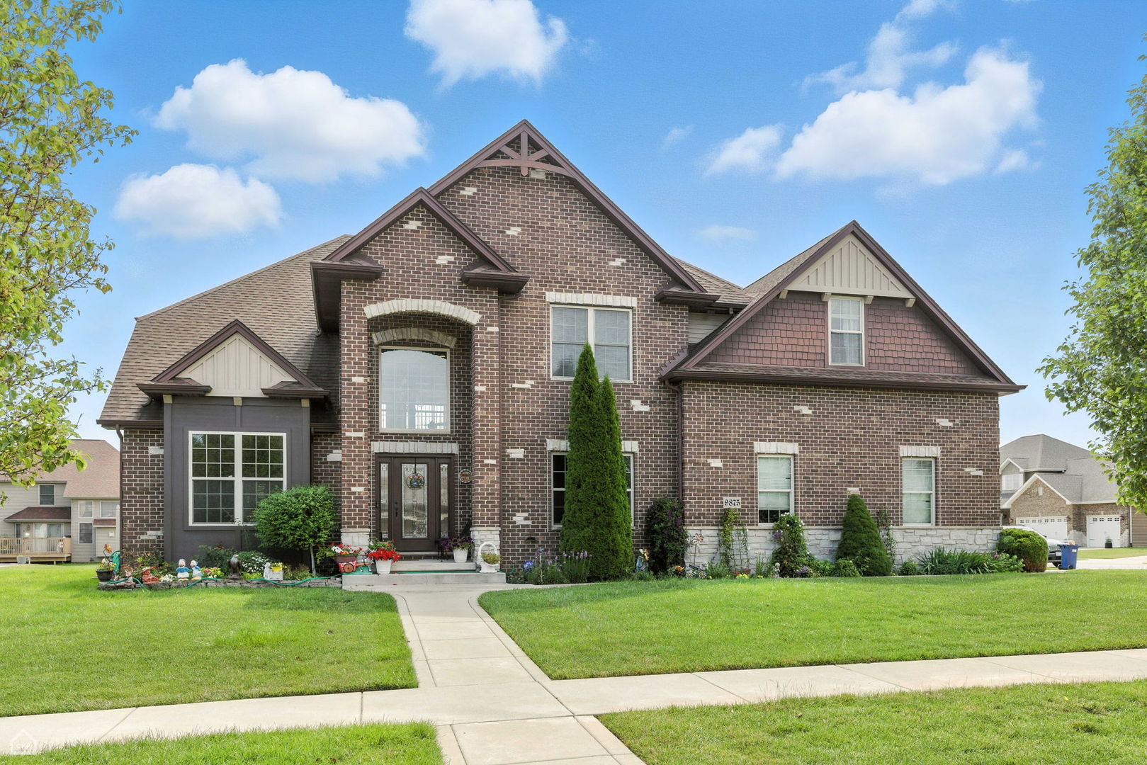 9875 Aster Cove Property Photo 1