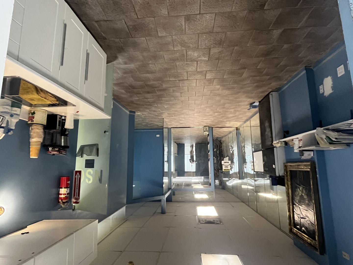5245 W Diversey Avenue Property Photo 10