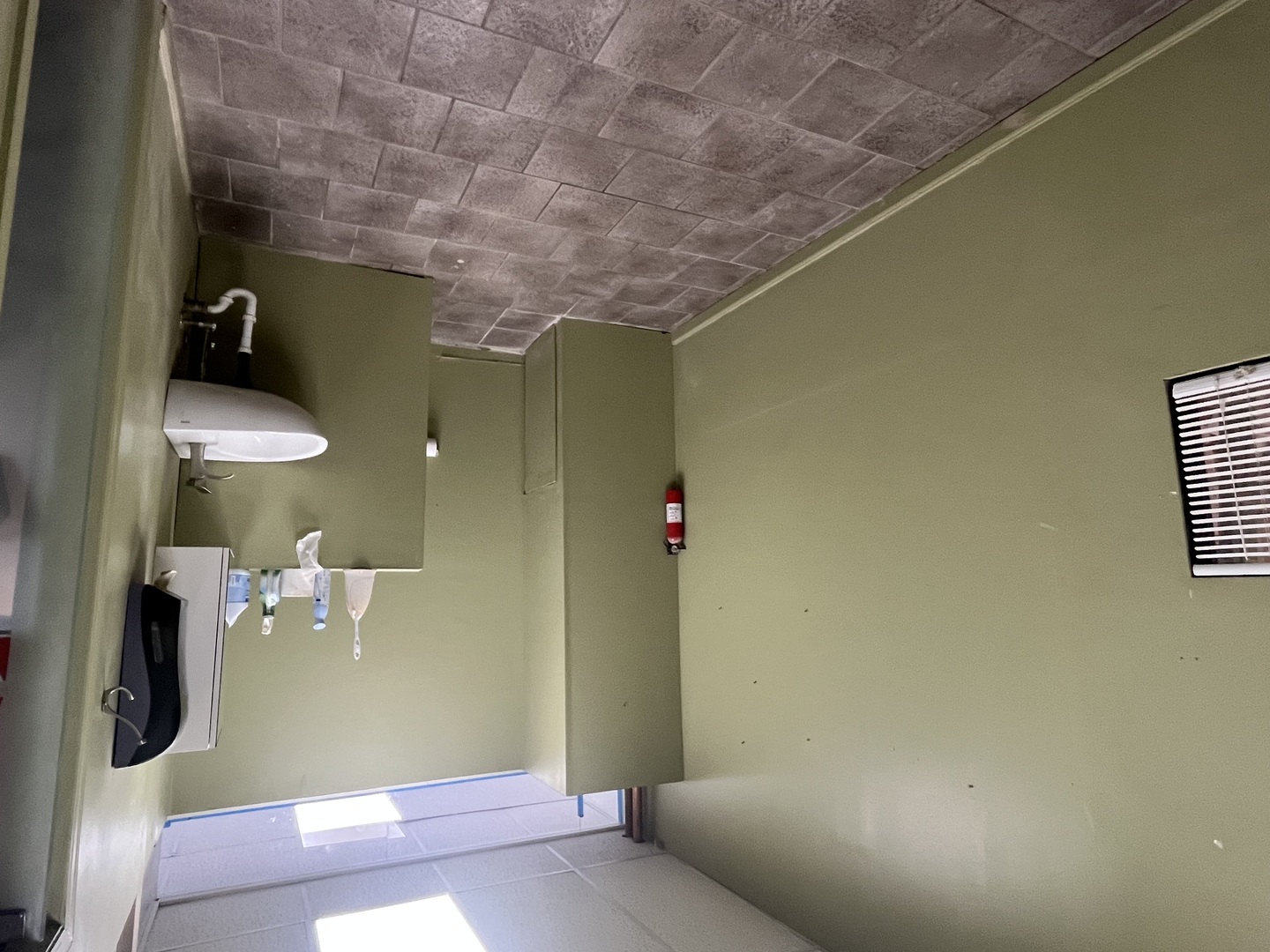 5245 W Diversey Avenue Property Photo 14