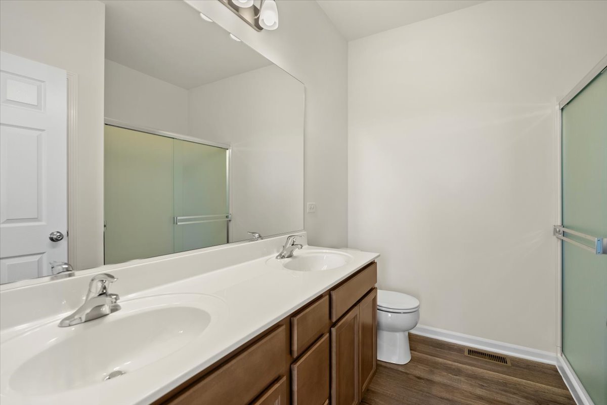 202 Cress Creek Trail Property Photo 14