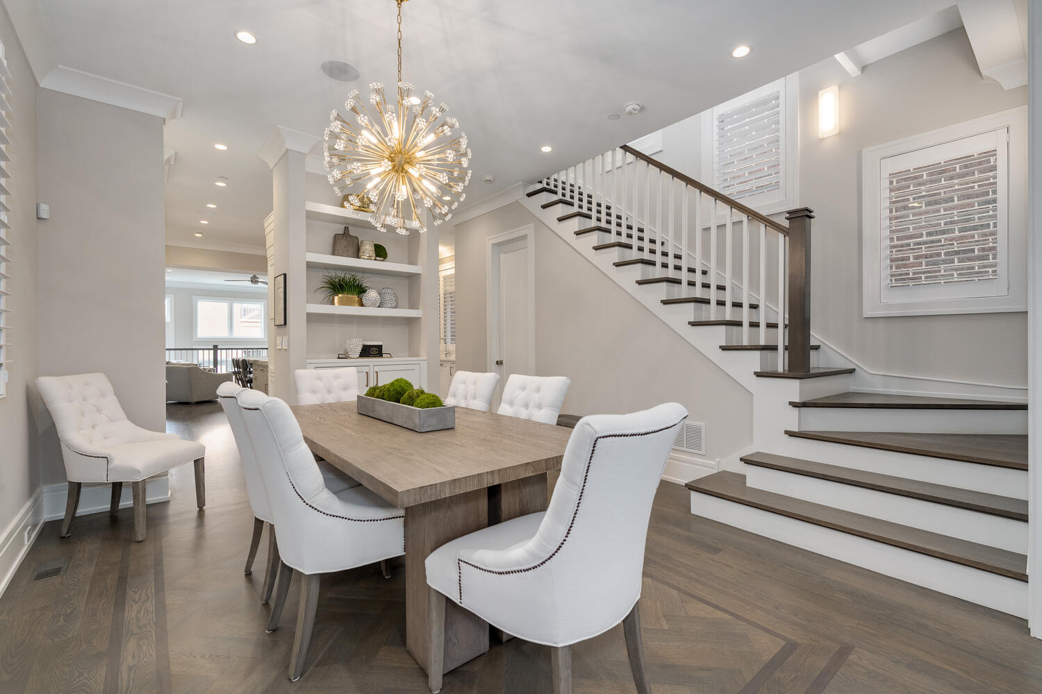 1823 N Bissell Street Property Photo 8