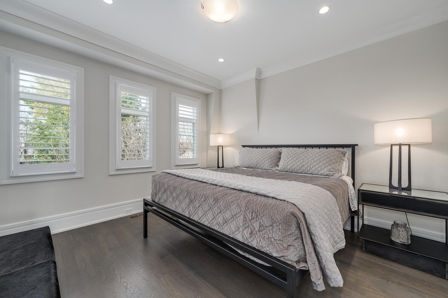 1823 N Bissell Street Property Photo 35