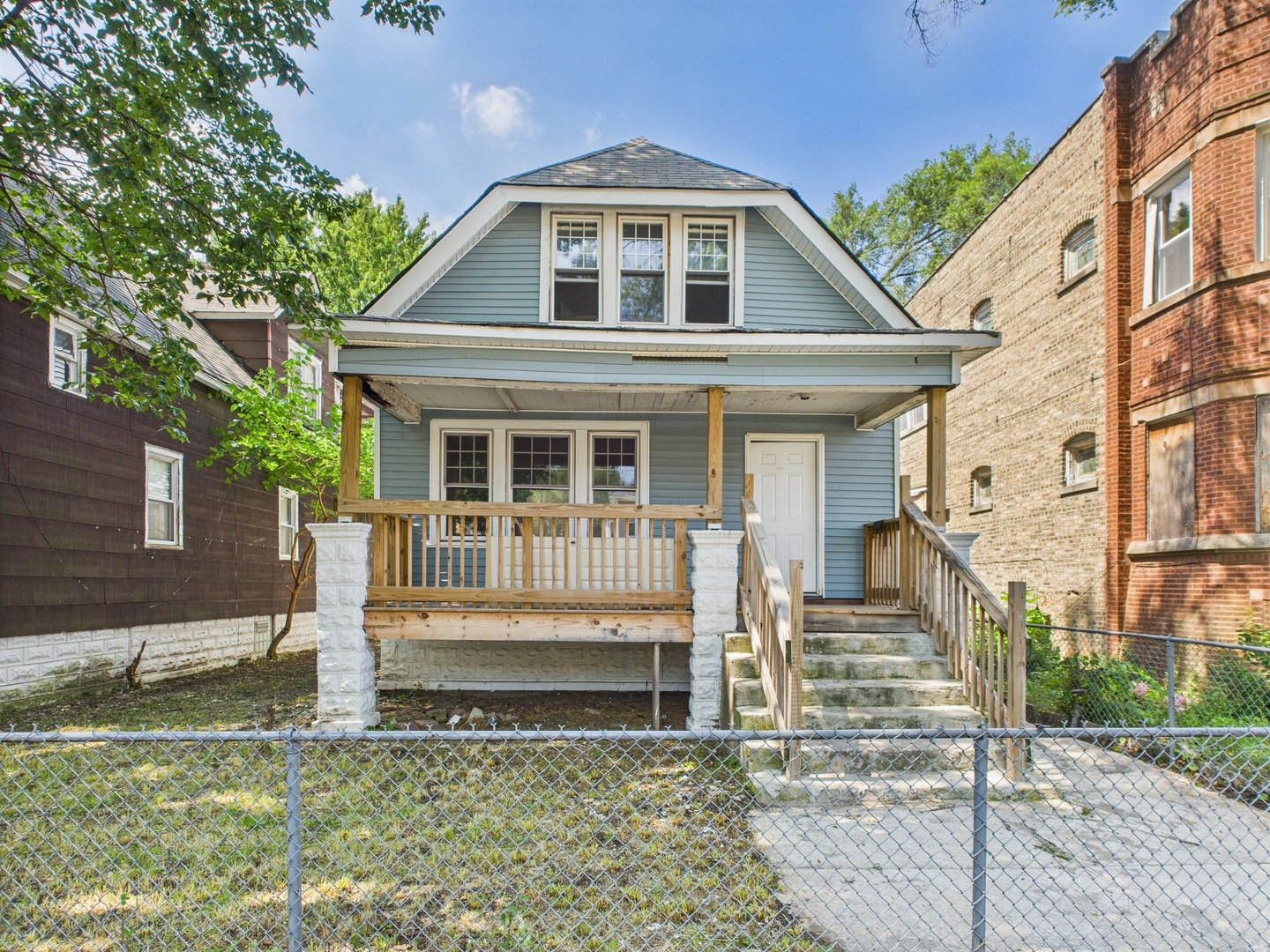 11922 S Perry Avenue Property Photo 1