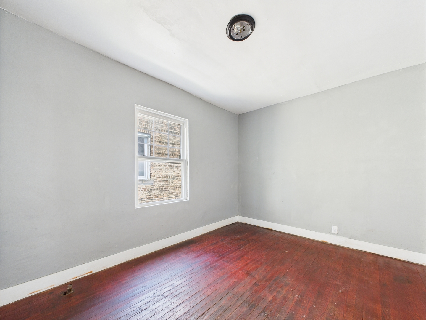 11922 S Perry Avenue Property Photo 18