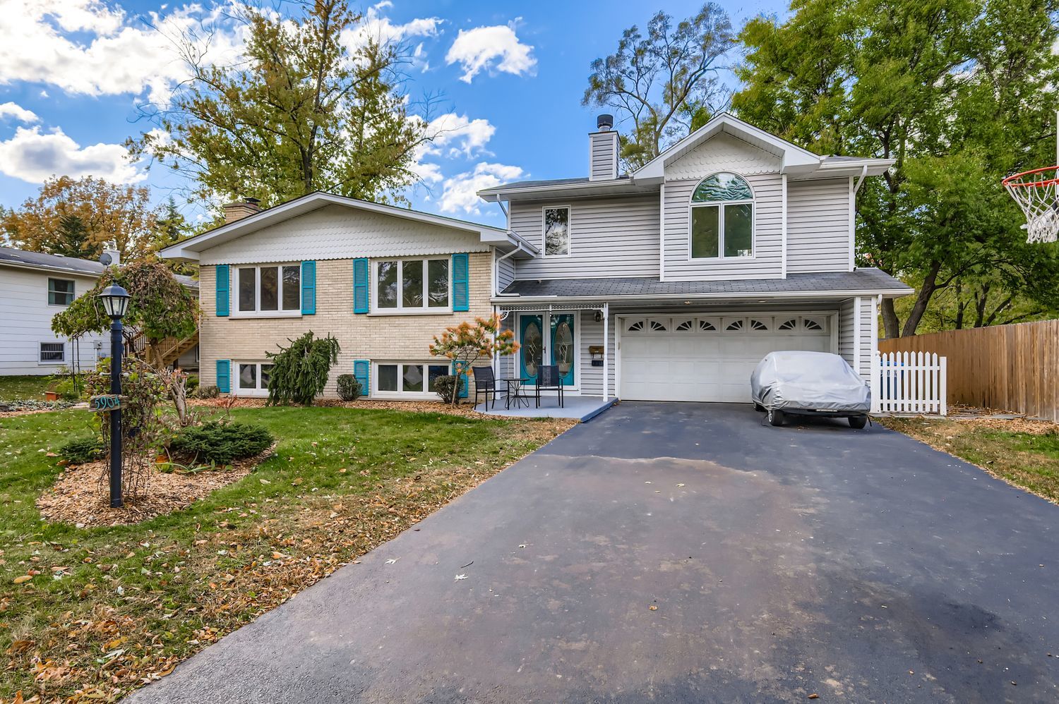 5904 Elm Street Property Photo 1