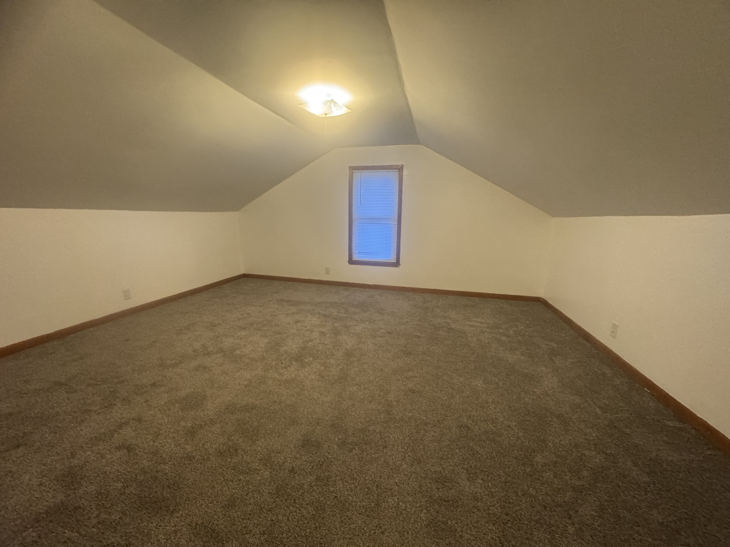 111 Monroe Street Property Photo 9