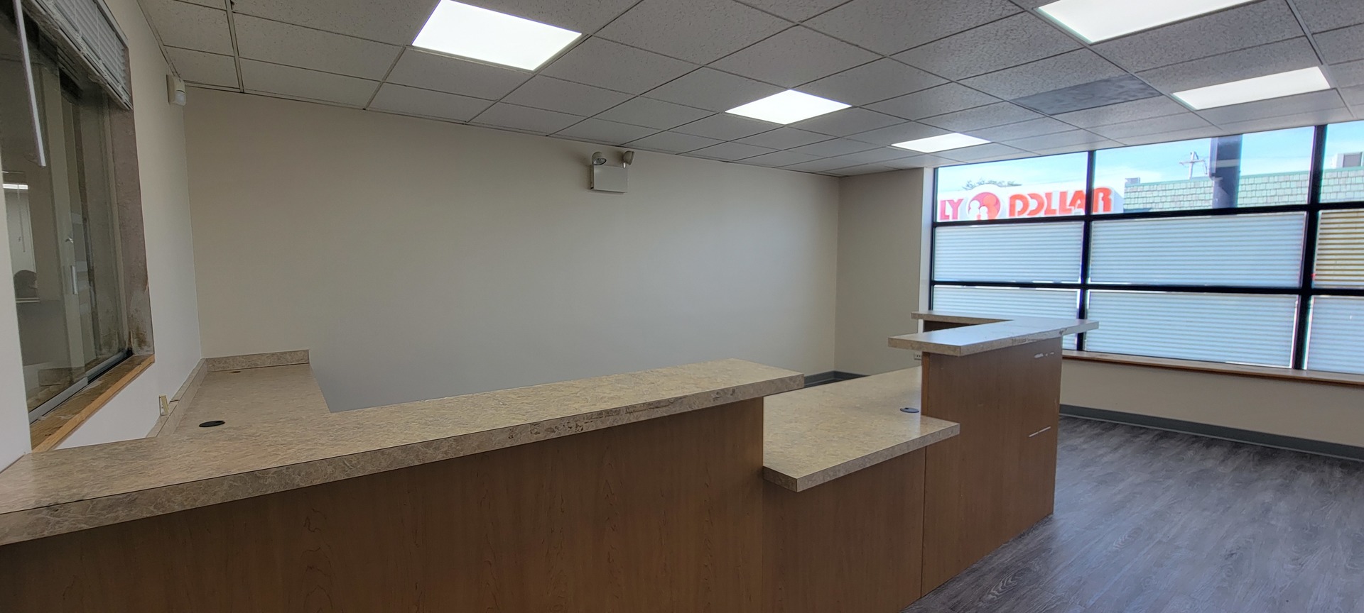 6187 S Archer Avenue Property Photo 5