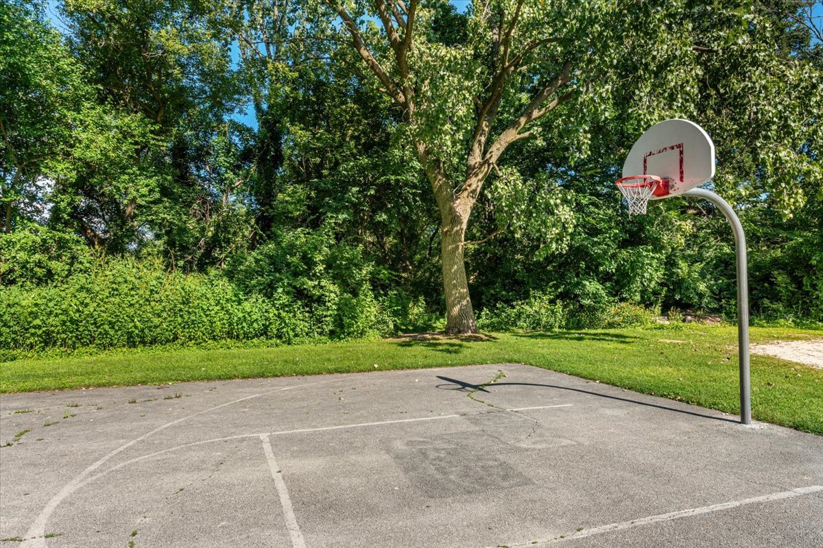 211 Candlewick Drive Property Photo 15