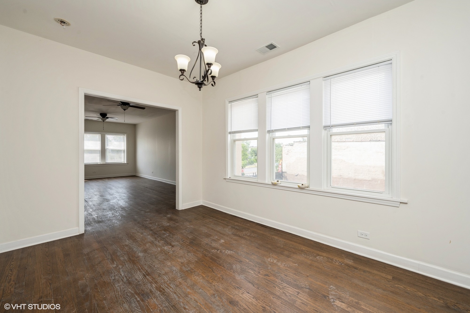 5028 W Madison Street 2 Property Photo 6