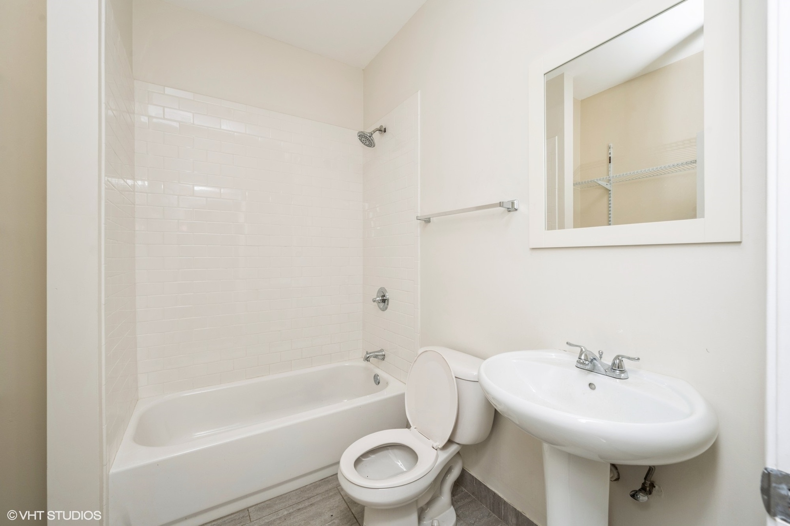 5028 W Madison Street 2 Property Photo 11