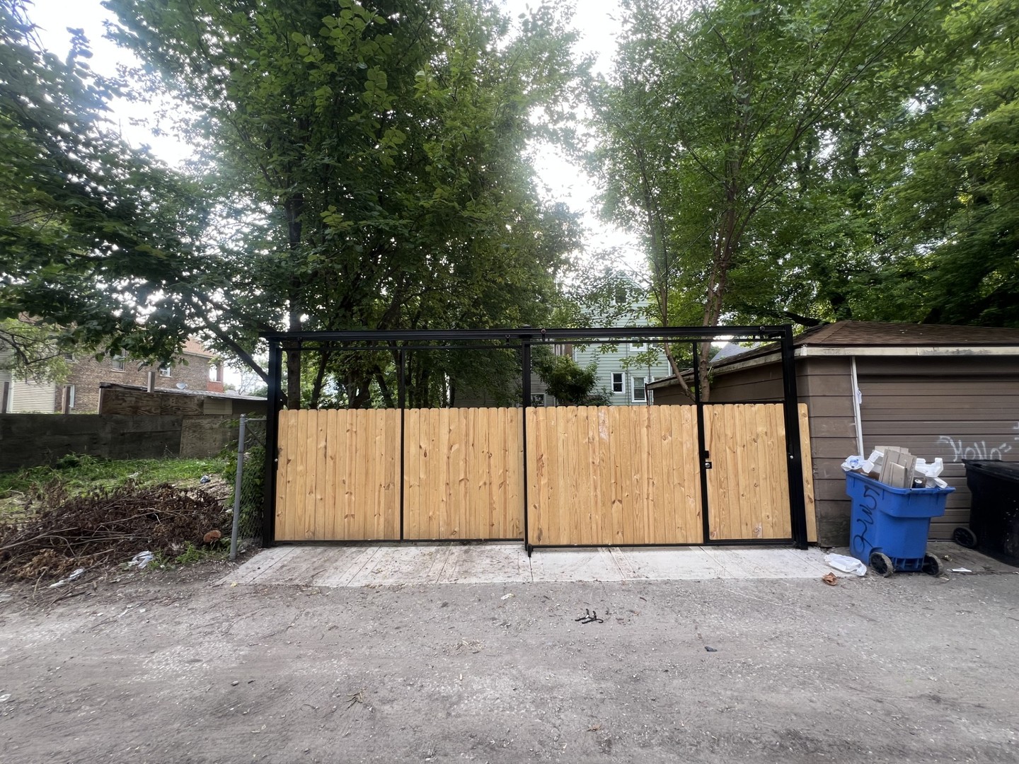 5310 S Wolcott Avenue Property Photo 4