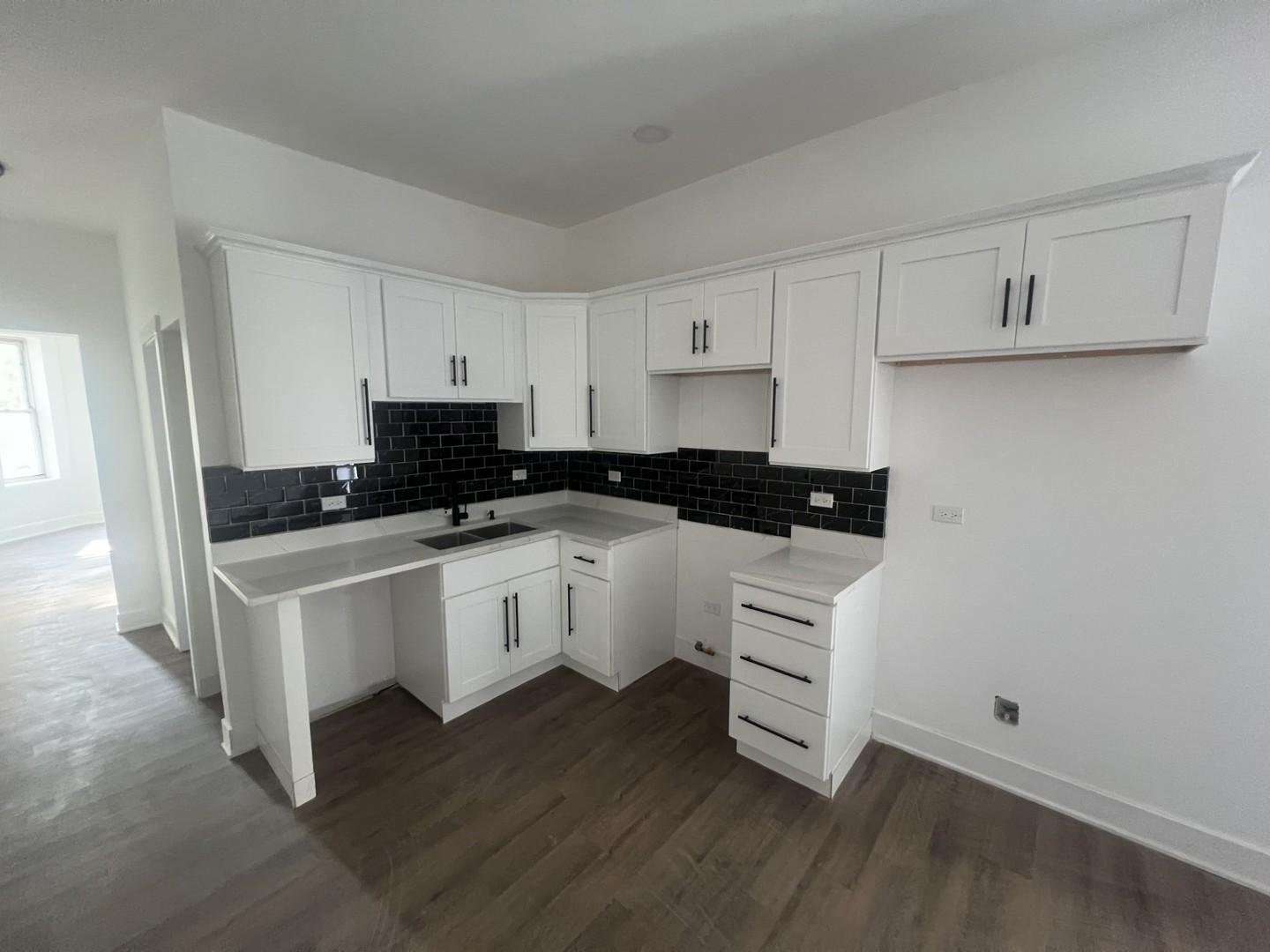 5310 S Wolcott Avenue Property Photo 7