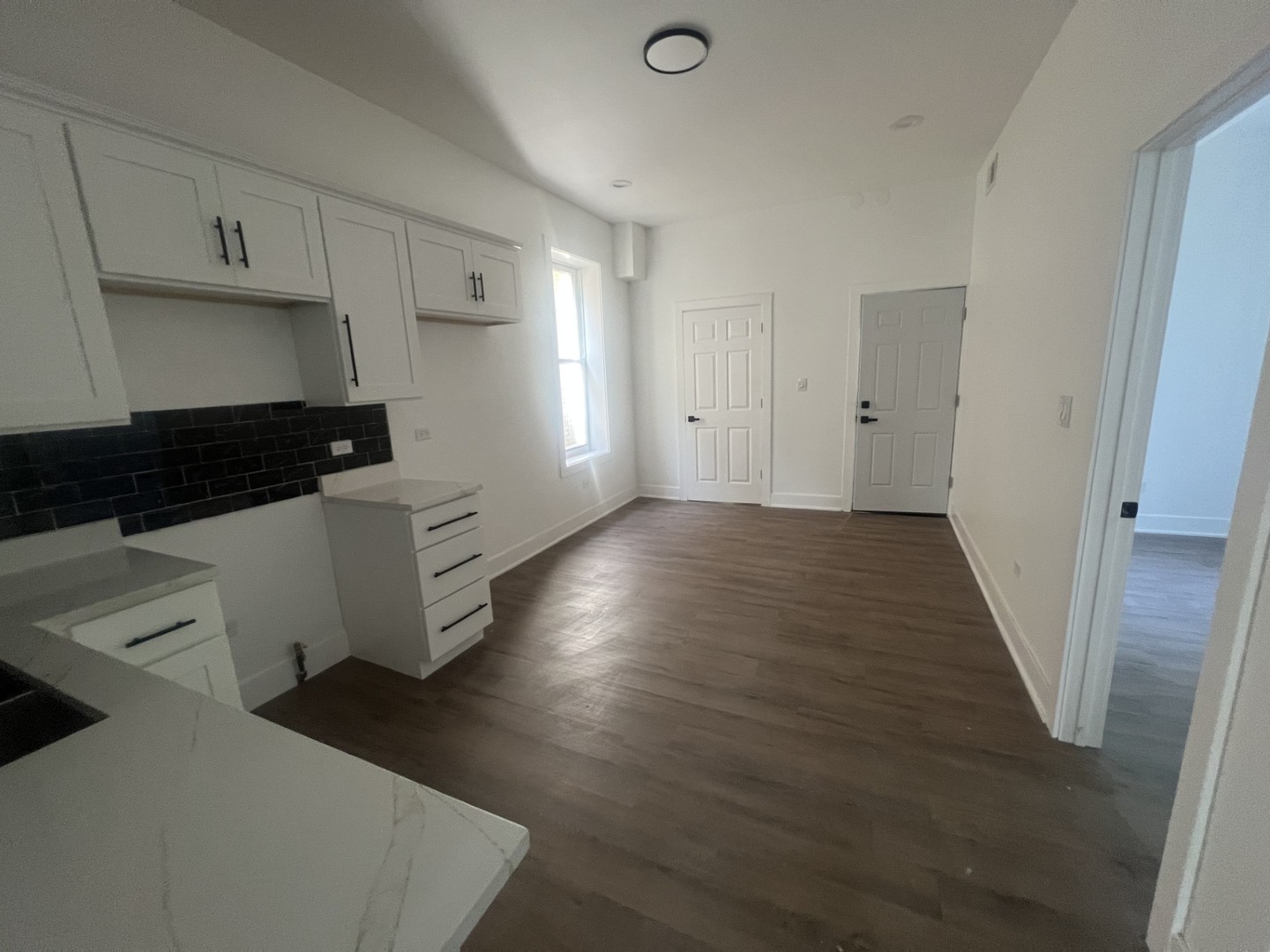 5310 S Wolcott Avenue Property Photo 8