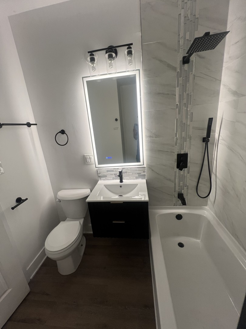 5310 S Wolcott Avenue Property Photo 17