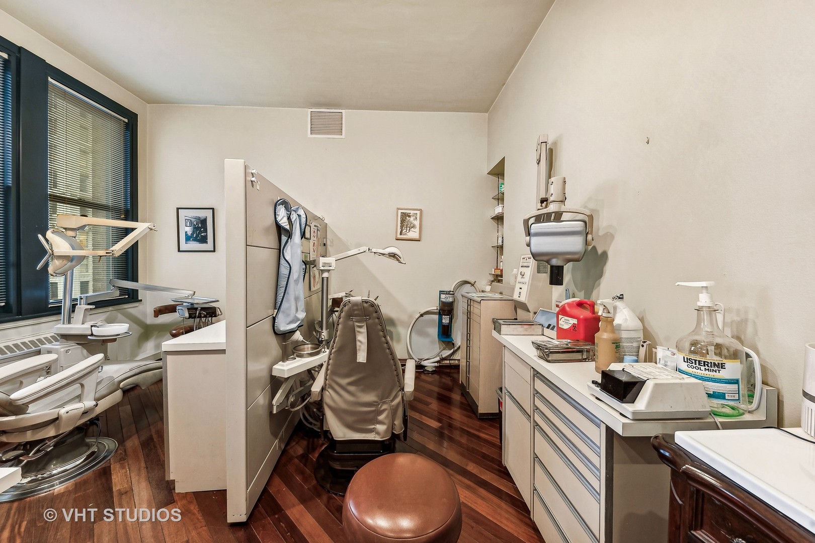111 N Wabash Avenue 1220 Property Photo 8