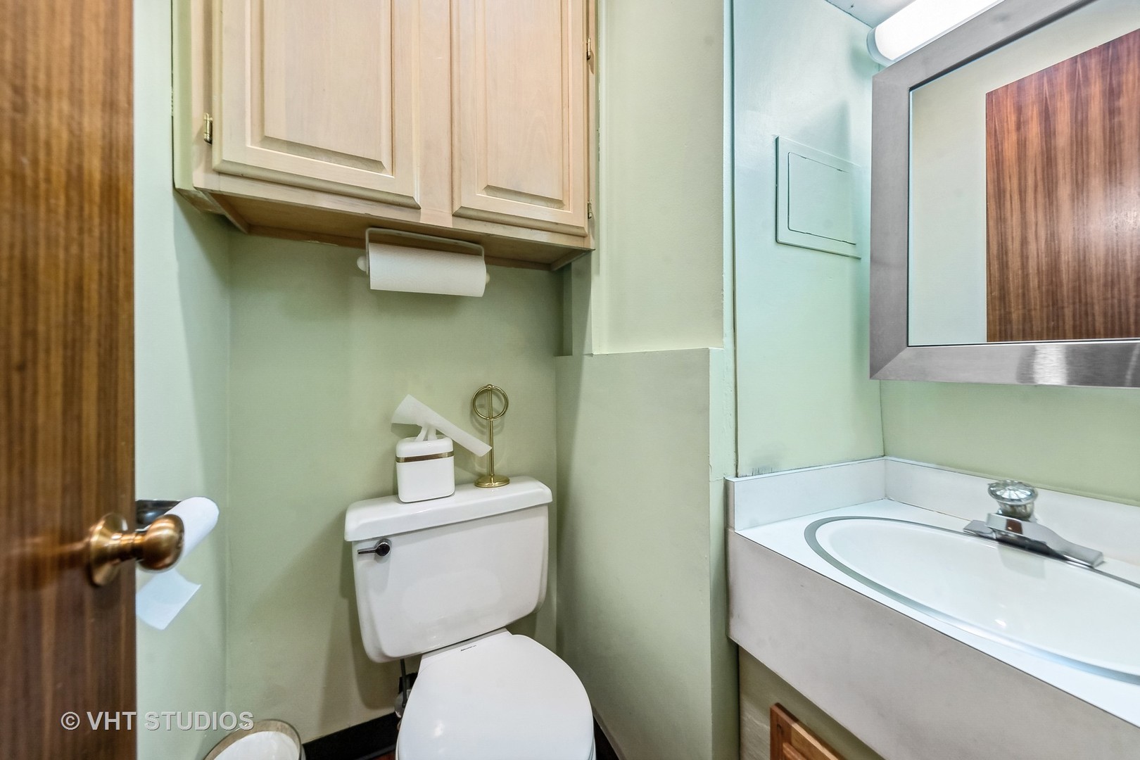 111 N Wabash Avenue 1220 Property Photo 12