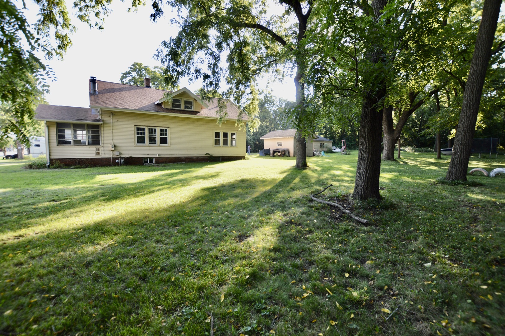5807 Forest Hills Road Property Photo 1