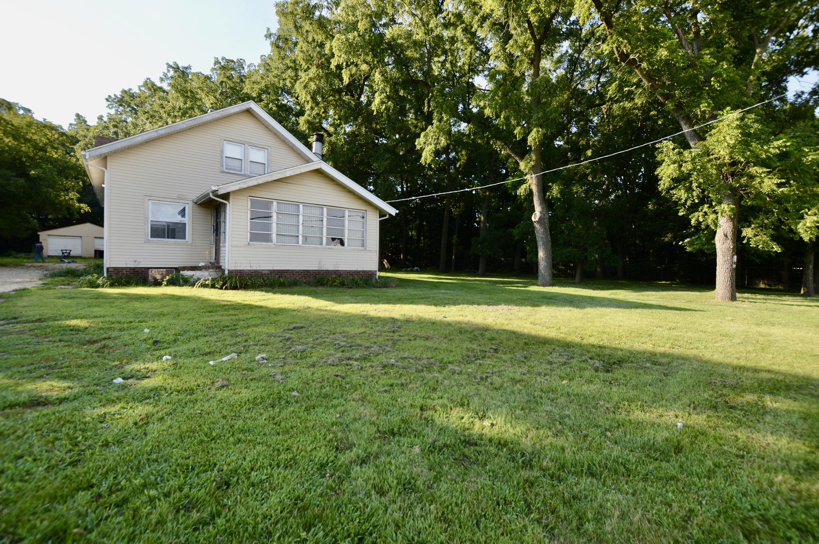 5807 Forest Hills Road Property Photo 4
