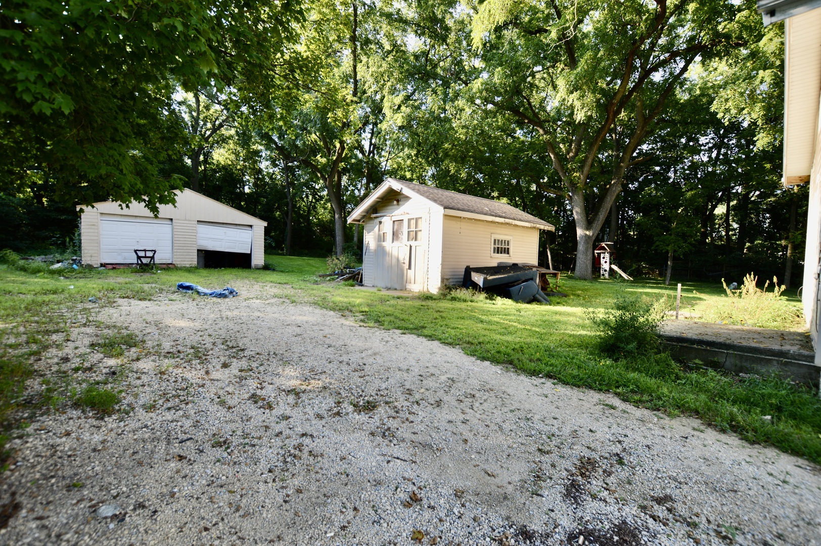5807 Forest Hills Road Property Photo 8