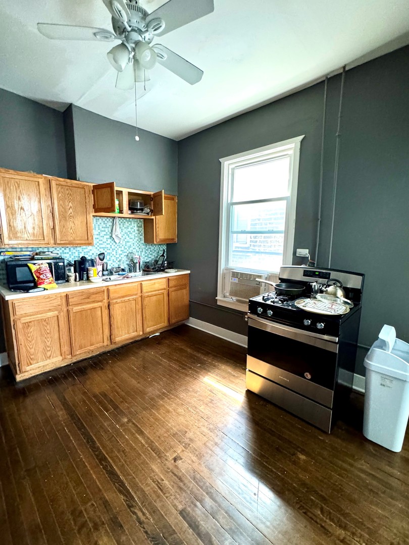 2342 N Kimball Avenue Property Photo 12