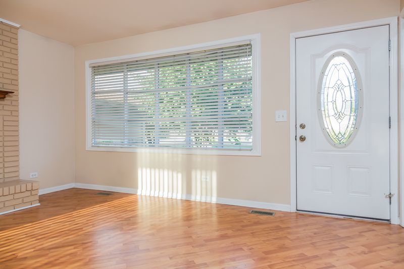 1n344 Darling Street Property Photo 2