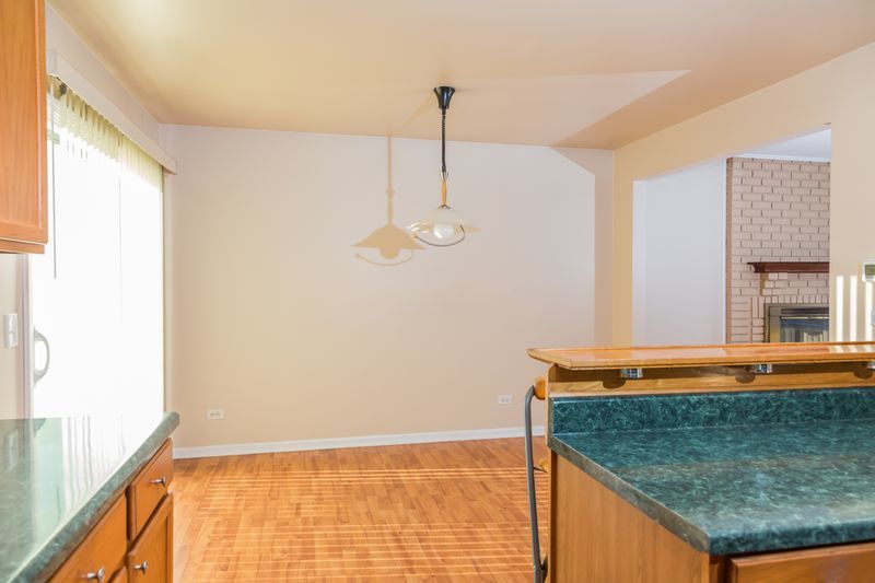 1n344 Darling Street Property Photo 9