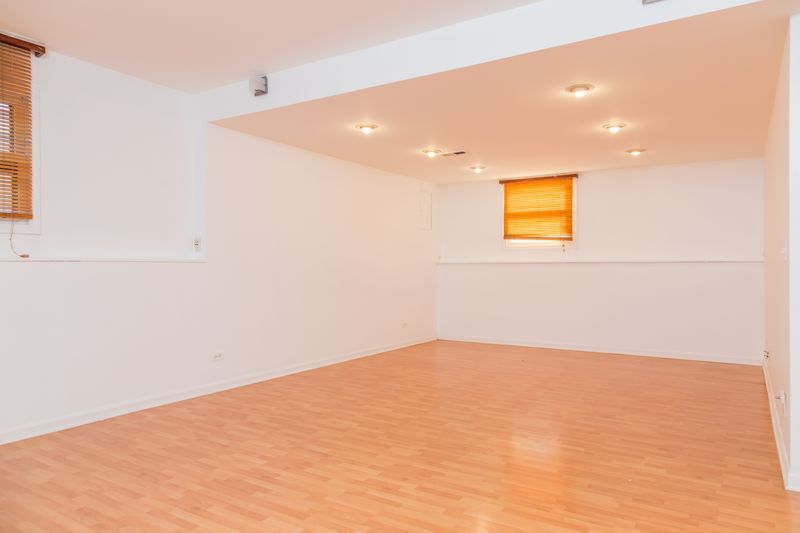 1n344 Darling Street Property Photo 16