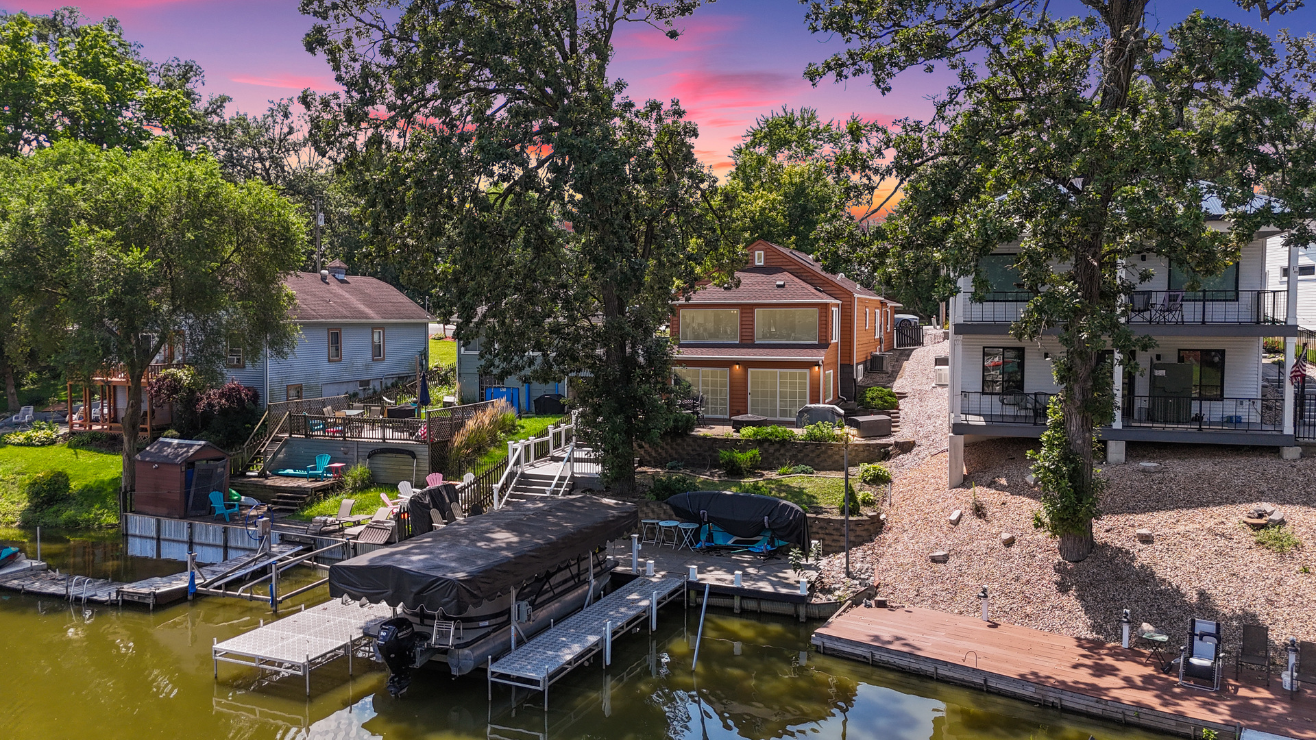 12449861 Property Photo 1