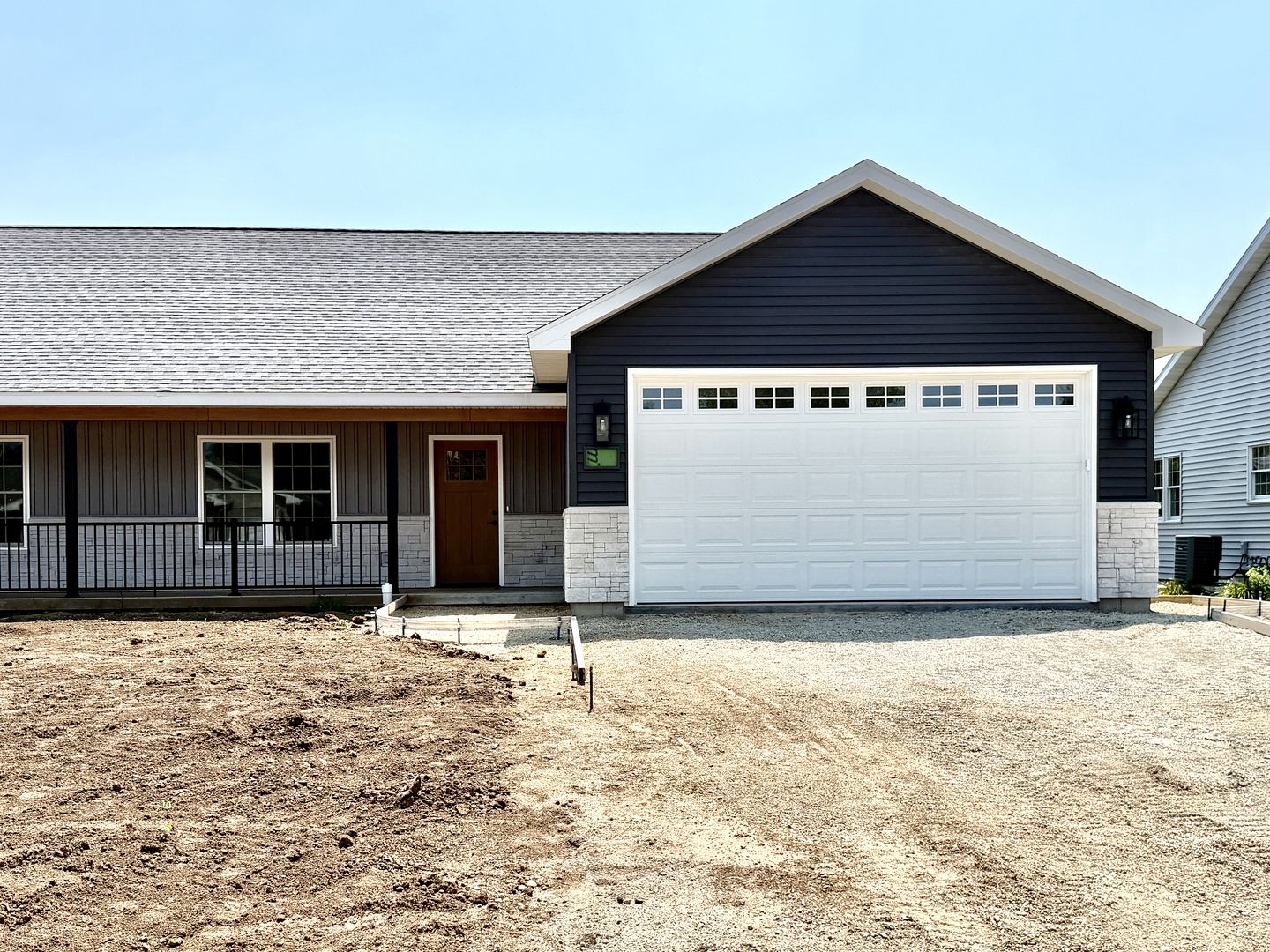 1421 North Ridge Drive Property Photo 2